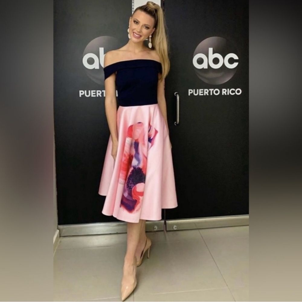 🍒NWT🍒 TED BAKER OFF SHOULDER COSMIC BLOOM